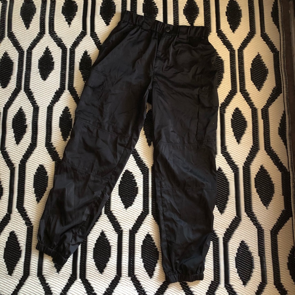 Forever 21 track jogger cargo pants Size Medium